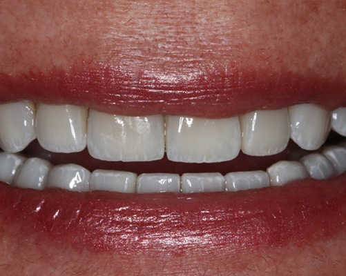 mediDental care | Oral Surgery, Periodontal Treatment and Cosmetic Dentistry